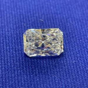 lot 17 image: 1.65 Carat D VS1 Lab-Grown Diamond  IGI Certified  $200 Setting Gift Certificate Retail $1,850