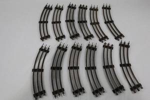 Vintage Lionel 027 Gauge Curved & Straight Model Train Tracks - 18 Pieces