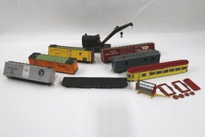 Vintage HO Model Railroad Cars Assortment (1940s-1950s) - Incomplete