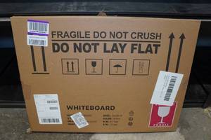 lot 10 image: Magnetic Dry Erase Board - 24x18