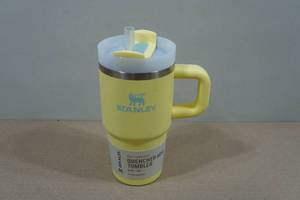 lot 36 image: Stanley Quencher H2.0 Tumbler - 20oz