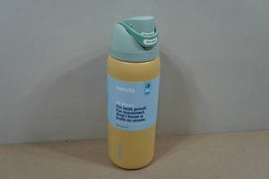 lot 39 image: Owala 32oz Tumbler