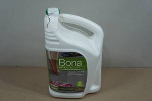 lot 61 image: 1.25 Gallon Bona Hard-Surface Floor Cleaner