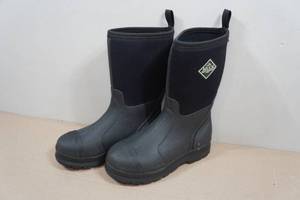 lot 94 image: Muck Boots Kids Rubber Boots - Size 6