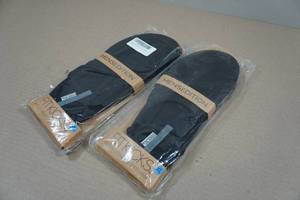 lot 107 image: 2 Fitkicks Mens Slip-On Shoes - XL