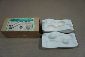 lot 118 image: Duncan Student Casting Molds - SM-1036A Jelly Spoons