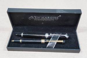 lot 156 image: Vintage New Marquis Pen Set