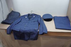 lot 170 image: Vintage Military Uniform