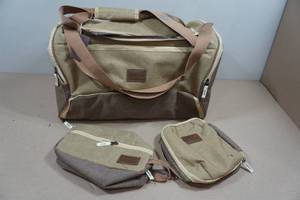 lot 212 image: Bella Russo Duffle Bag Set