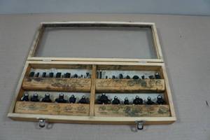 lot 219 image: Router Bit Set
