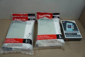 lot 271 image: Assorted Vacuum Bags