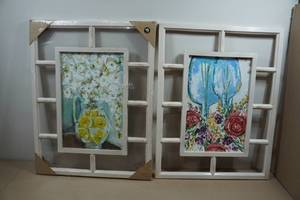 lot 291 image: Set of 2 Decorative Frames