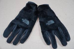 lot 295 image: The North Face Gloves - Size 9