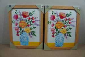lot 306 image: Set of 2 Floral Wall Art