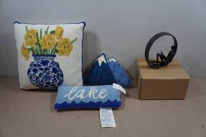 lot 318 image: 3 Decorative Pillows and Cast Iron Sculpture