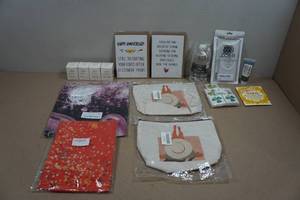 lot 319 image: Makeup Remover, Candles, Banners, Pouches, Body Glitter