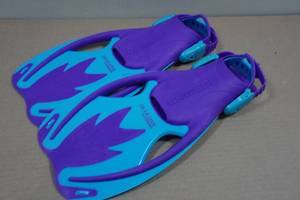 lot 339 image: Cressi Blulove Kids Snorkel Fin - Size LXL