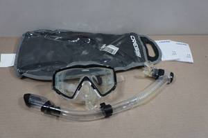 lot 340 image: Cressi Pano 3 Snorkel Combo