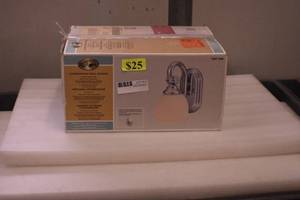 lot 15 image: Wall Sconce