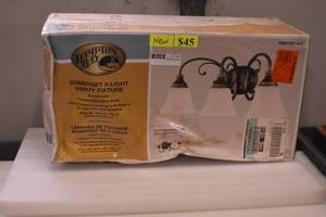 lot 16 image: Vanity Fixture