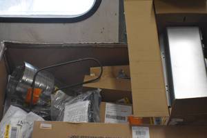 lot 44 image: Miscellaneous Appliance Parts