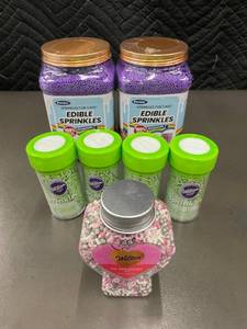 lot 27 image: Box W - Wilton & Dazzjoy Sprinkles Assortment for Cake (Lot of 7)