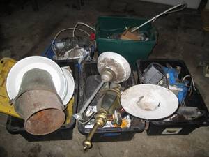 lot 205 image: Multiple storage totes of assorted ...