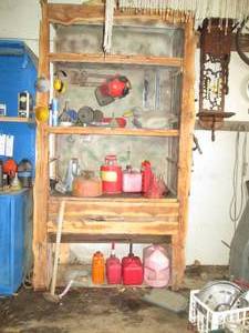 lot 225 image: Content of wood shelf to include a ...