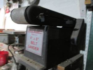 lot 259 image: Central Machinery 4x6 belt sander...