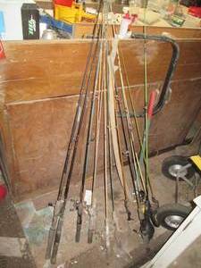 lot 266 image: Vintage fishing rods and reels, 4ft...