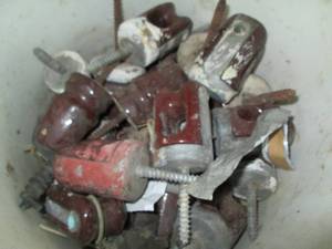 lot 271 image: 5-gallon bucket of vintage insulato...