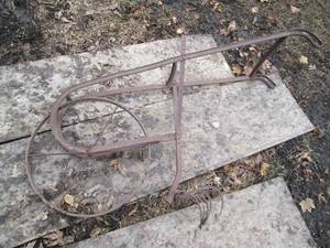 lot 27 image: Antique metal Single wheel garden p...
