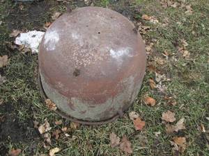 lot 39 image: Cast Iron open fire scalding pot ca...