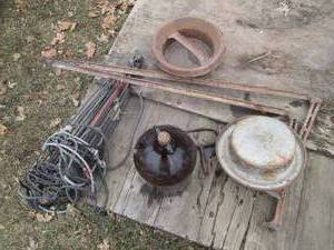 lot 43 image: Amber glass Hi-Lex 1-gallon jug plu...