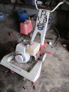 lot 108 image: Coast to Coast garden tiller...