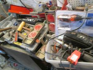 lot 144 image: Content of workbench top to include...