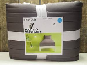lot 9 image: TwinTwin Extra Long Satin Quilt Dark Gray - Room Essentials