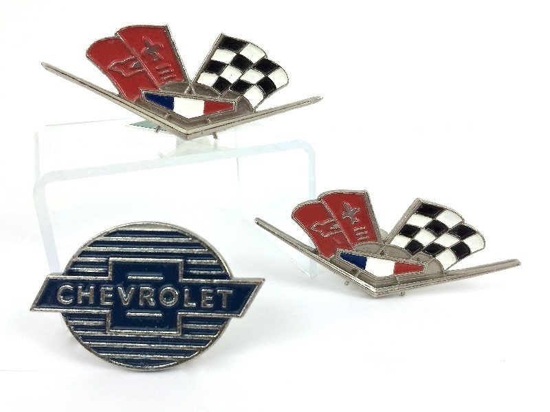 lot 28 image: Chevy Vs Ford Lot of 3 Chevy Drawer Pulls