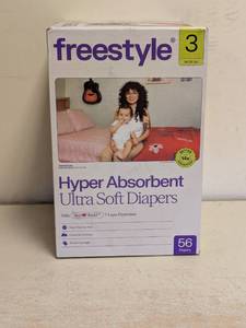 lot 4 image: NEW FREESTYLE HYPER ABSORBENT ULTRA SOFT DIAPERS SIZE 3