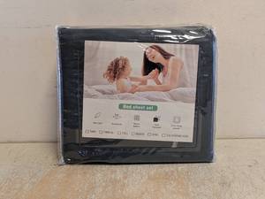 lot 17 image: NEW BED SHEET SET SIZE TWIN XL