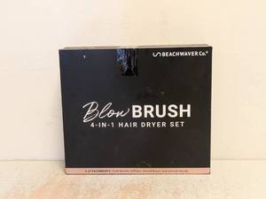 lot 96 image: NEW BEACHWAVER CO. WOMEN OWNED BLOW BRUSH 4-IN-1 HAIR DRYER SET