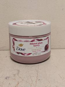 lot 74 image: NEW DOVE FROSTED PLUM BERRY BODY SCRUB BODY SCRUB