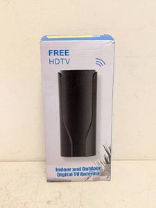 lot 125 image: NEW INDOOROUTDOOR DIGITAL TV ANTENNA FREE HDTV