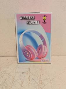 lot 139 image: NEW WIRELESS HEADSET B39 PRO