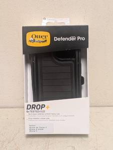 lot 143 image: NEW OTTERBOX DEFENDER PRO SERIES PHONE CASE FOR IPHONE 13,14,15,16e BLACK