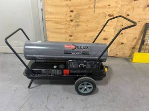 Dyna-Glo Delux Dual Heat 140k to 180k BTU Kerosene Heater MSRP $579