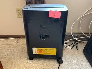 Royal PX1201 - 12 Sheet Crosscut Shredder