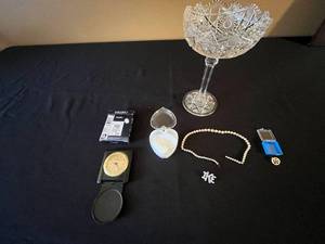 lot 10 image: Seiko Desk Clock (retails for $35) & Jewelry Lot Faux Pearl Necklace (broken clasp), Cut Crystal Bowl, IKE Pendant, 50 Pin
