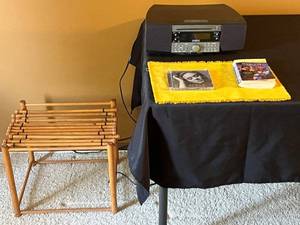lot 14 image: MCM VTG Birch & Rattan Accessory Table & SoundWorks Radio CD740 with 2 CDs included