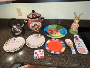 lot 87 image: Colorful Ceramic Jar With Lid - Assorted Holiday Plates & Kitchen Decor Set